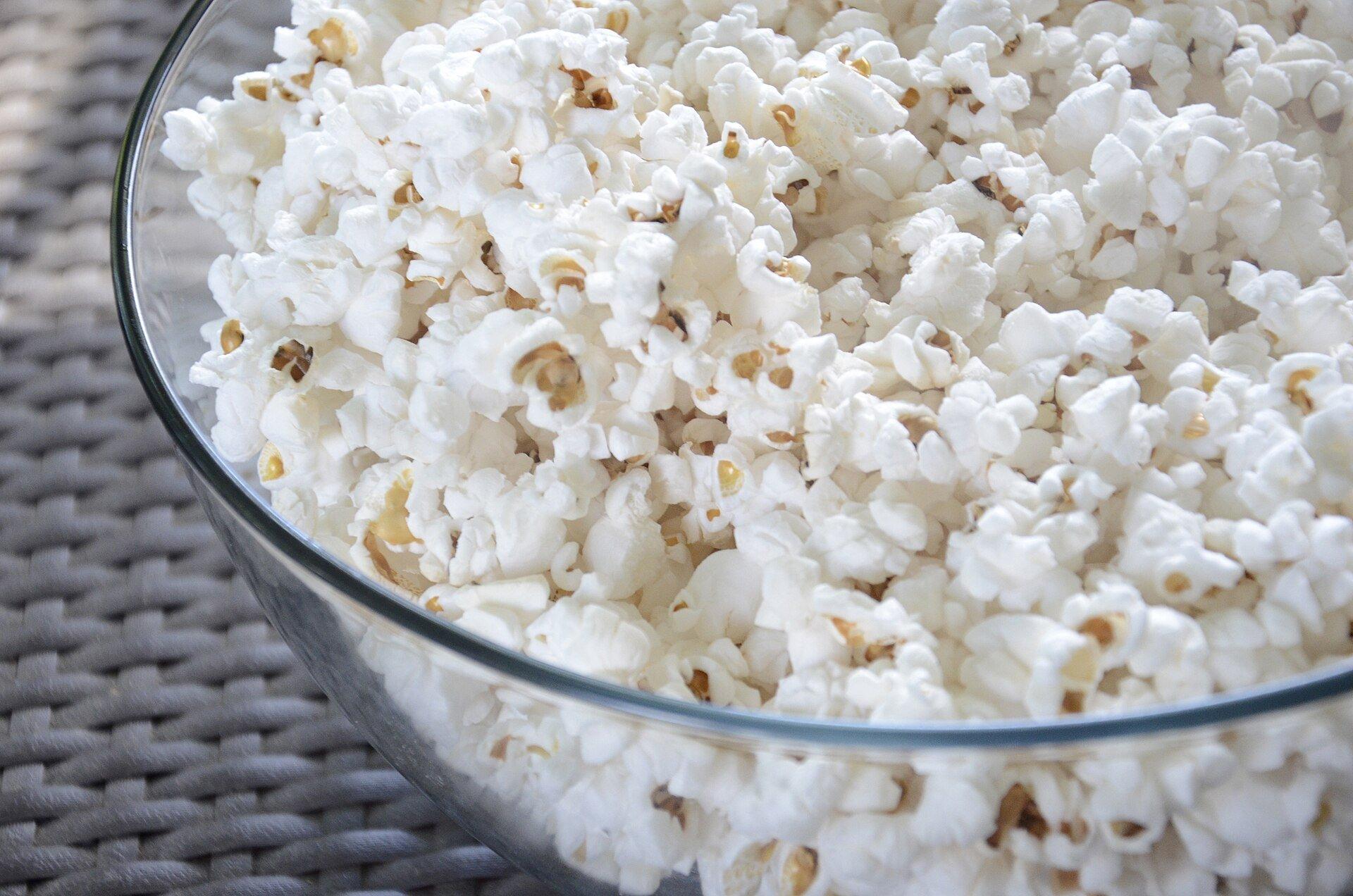 Bir oturuşta dizi bitirmek: binge-watching alışkanlığı